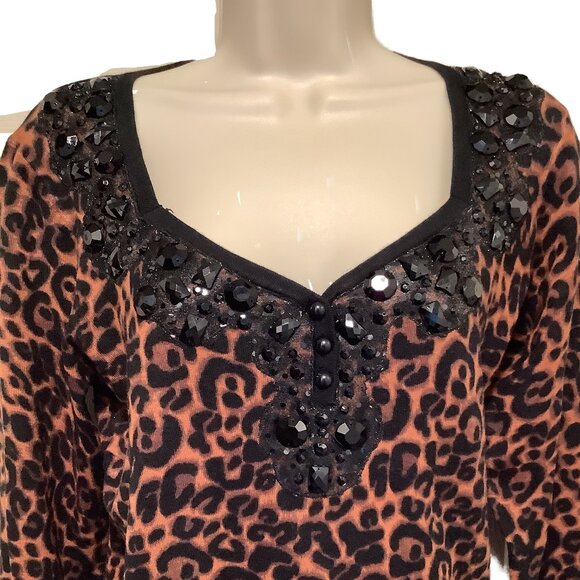 NWT Colour Works Animal Print Sweater with black beading Size: Medium - Picture 2 of 10